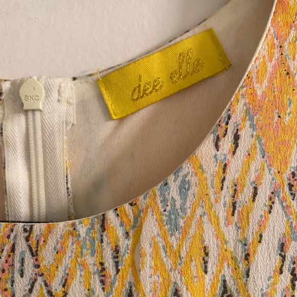 Dee Elle Yellow Fit & Flare Skater Dress Size Medium Abstract Print Sleeveless - Picture 3 of 5